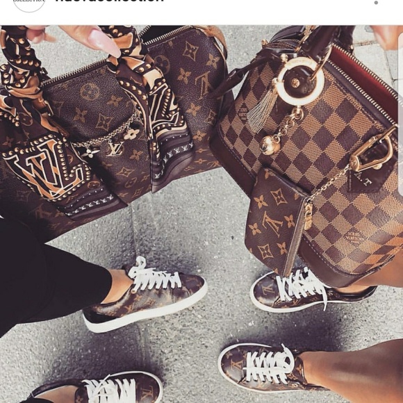 Meet your Posher - Picture 2 of 4